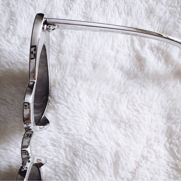 Addison Silver Heart-Shaped Sunglasses - Picture 7 of 12